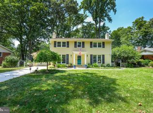 1708 Burning Tree Dr, Vienna, VA 22182