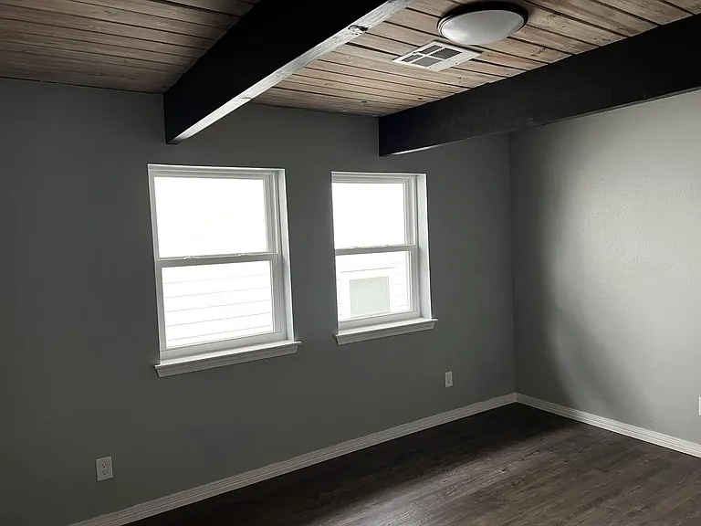 3524 Calhoun St — Photo 30