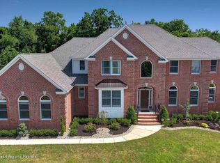 1761 Kathleen Ct, Toms River, NJ 08755