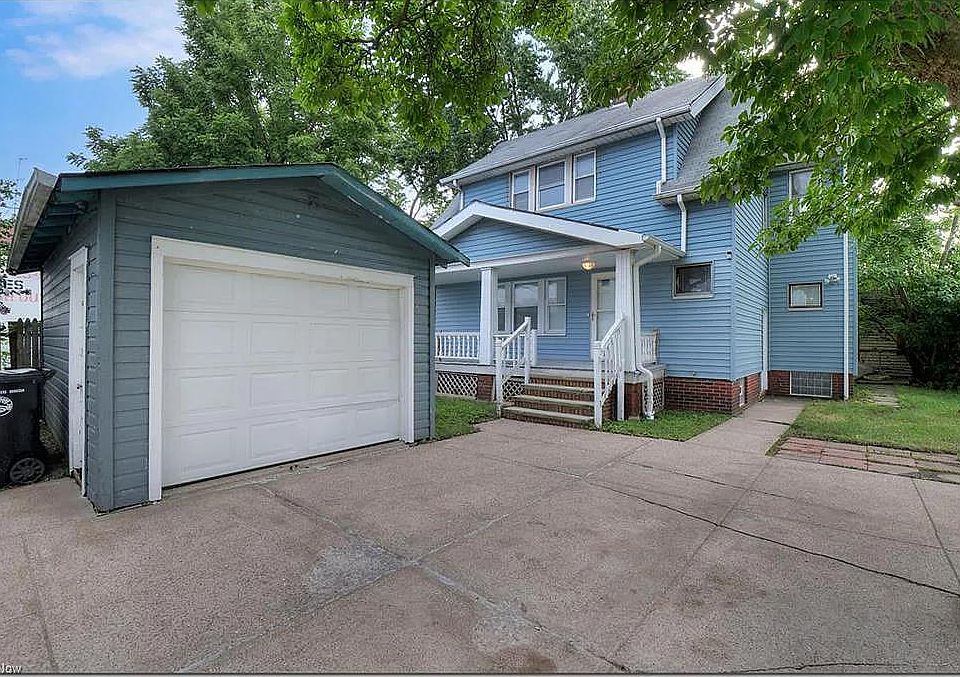 1st image of 3457 W 60th St #3