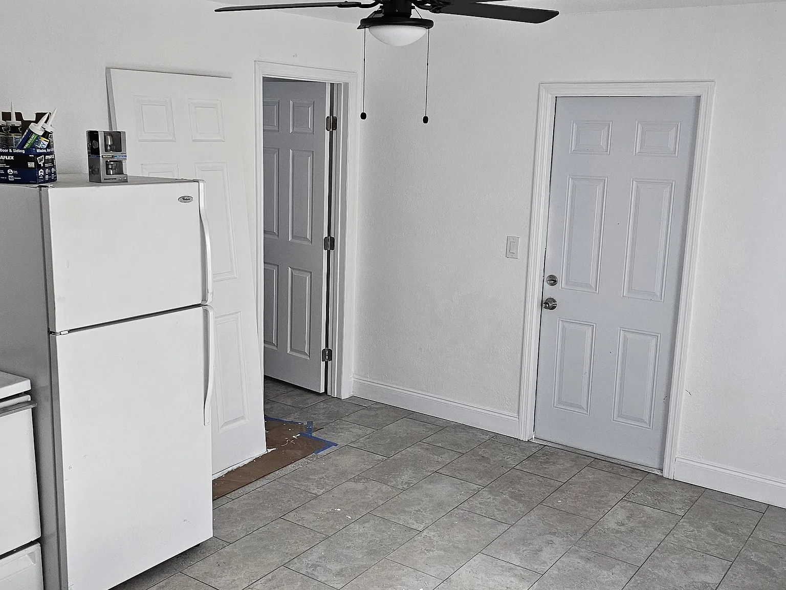 1 bed, 440 sqft, $955 — Photo 2
