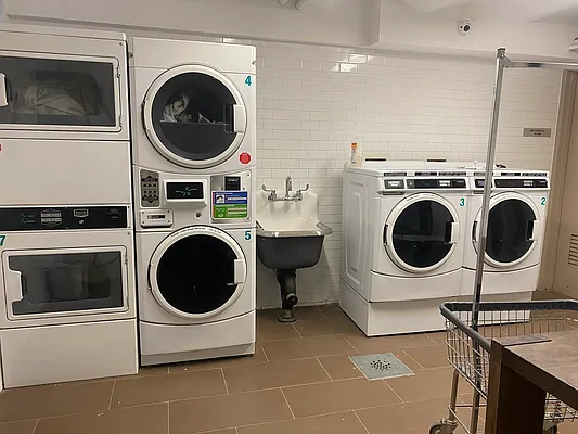 Rented by Corcoran | media 21