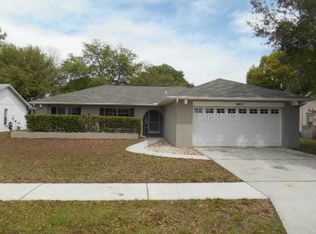 9915 Weiskopf Dr, New Port Richey, FL 34655