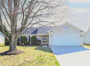 1605 Beeson Park Ln, Kernersville, NC 27284