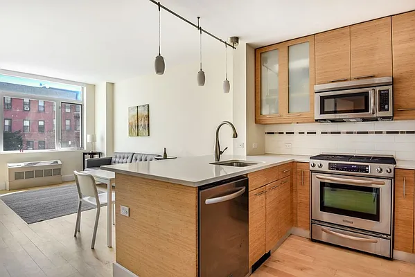 Sold by Compass | media 2