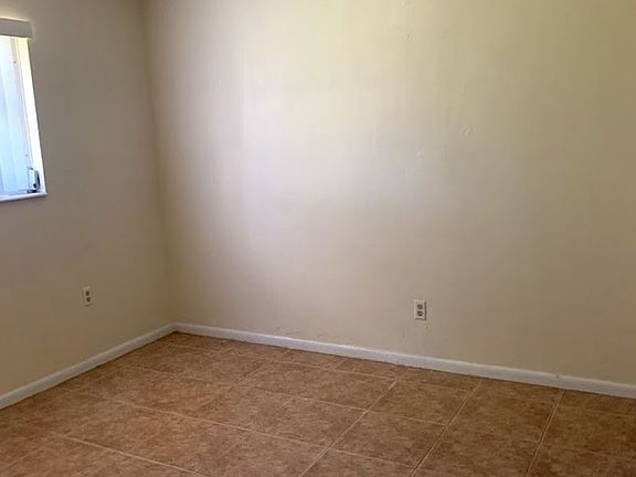 5th image of 198 Joel Blvd APT 5