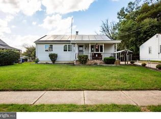 13 Locust Rd, Bordentown, NJ 08505