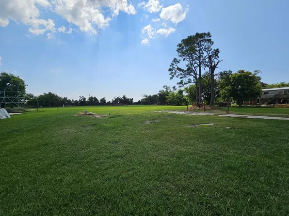 5515 Bayouside Dr, Chauvin, LA 70344