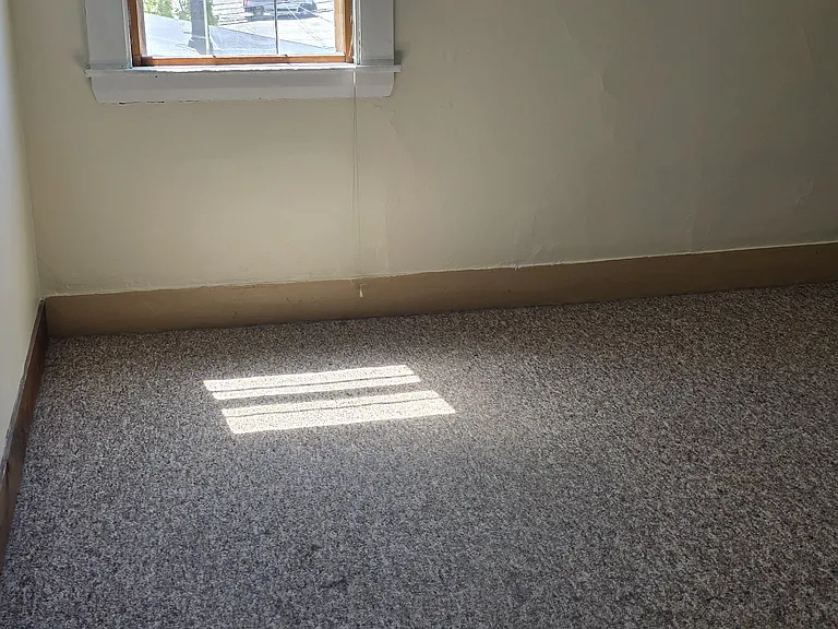 23-25 Clinton St #2 — Photo 8