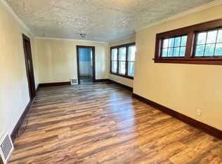 738 S 33rd St, South Bend, IN 46615