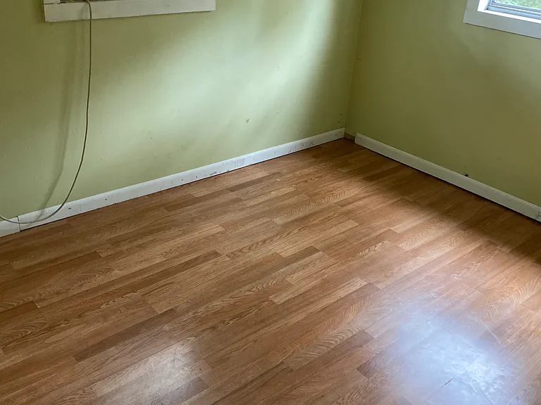 425 Ross Rd — Photo 10