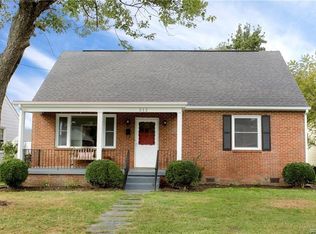 212 Moorman Ave, Colonial Heights, VA 23834