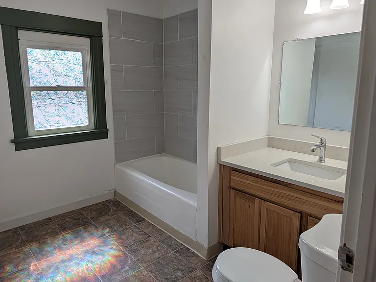 1851 E State St — Photo 13