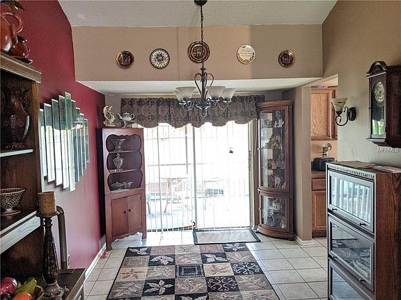 5th image of 8005 Hearthstone Ct