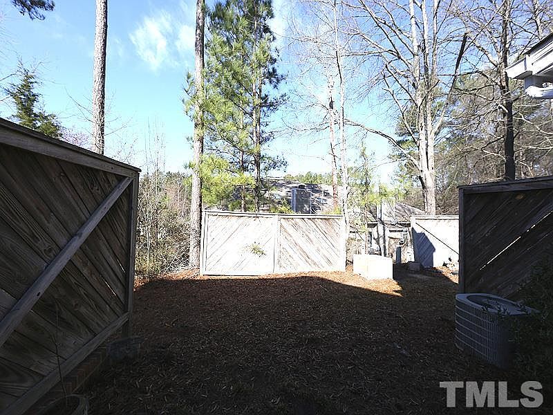 2nd image of 43 Forest Green Dr