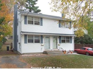 9 Westfield St, Manchester, CT 06042