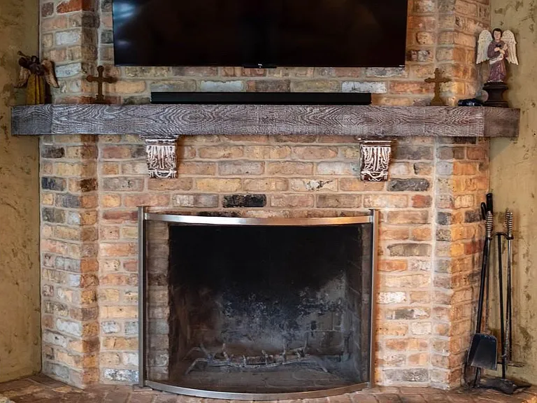 1911 Shadow Bend Dr — Photo 8