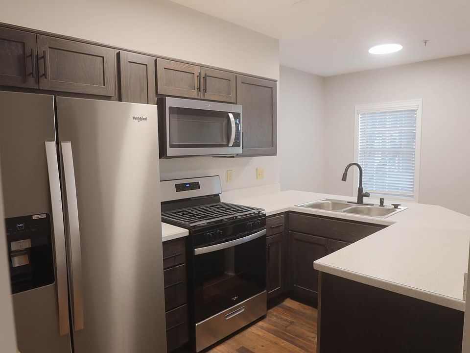 Kitchen, also includes a large pantry (not shown on the right)