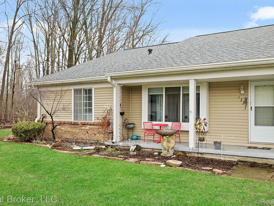 1st image of 1334 Leisure Dr