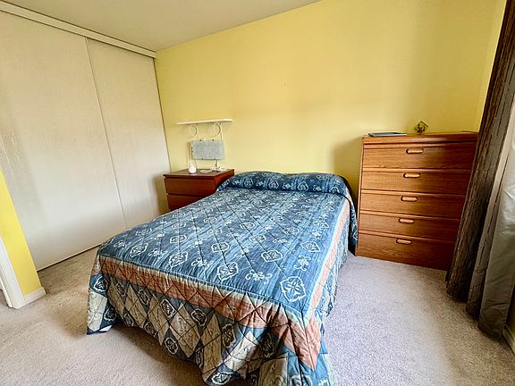 4th image of 618 Beatrice Dr #1