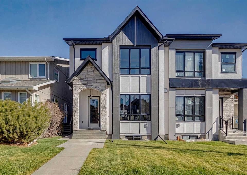 1st image of 2620 W 30th St SW