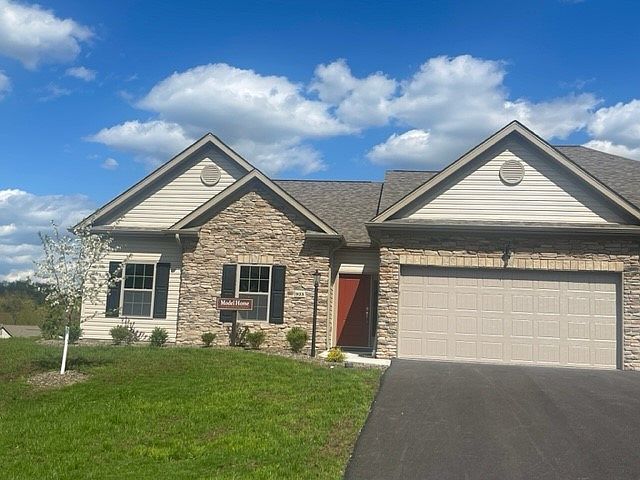 2nd image of 936 Copper Creek Trl W