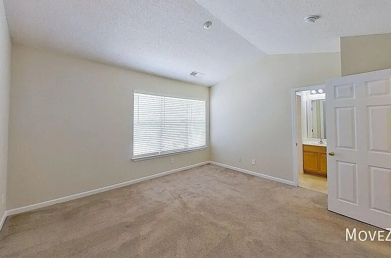 249 Malamute Ln — Photo 38