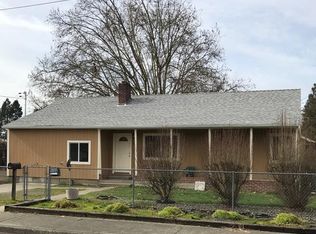 602 SW Alder St, Grants Pass, OR 97526