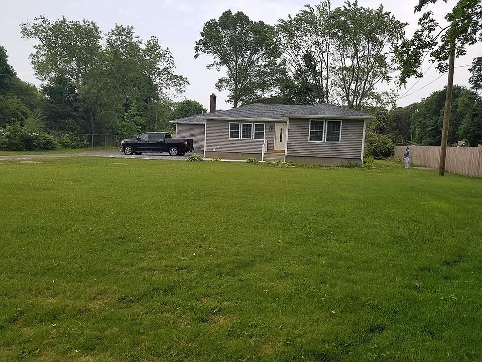 899 Hawkins Ave, Lake Grove, NY 11755 Zillow