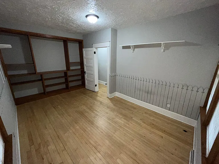 1005 Grove Ave #L — Photo 4