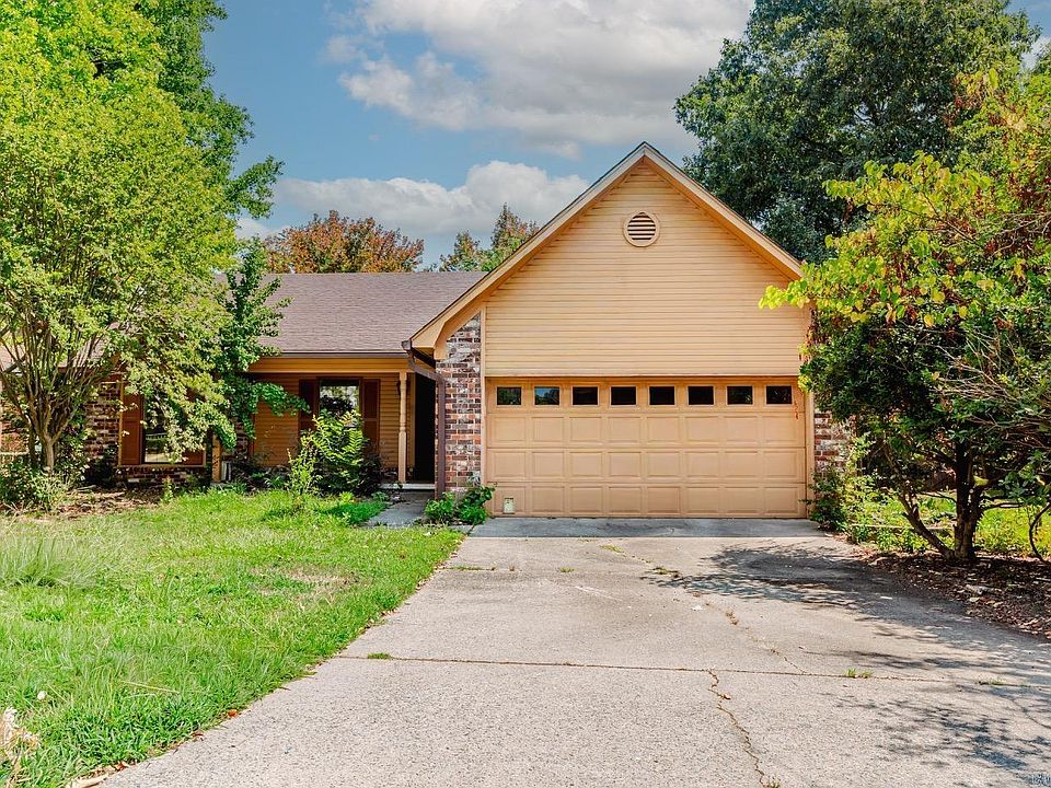 1st image of 7 High Timber Dr