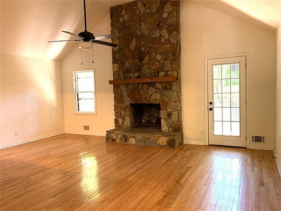 5th image of 2191 Perrin Dr
