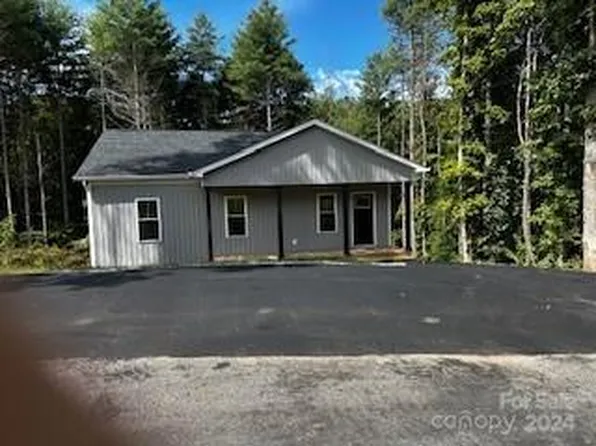 152 River Rdg, Hickory, NC 28601