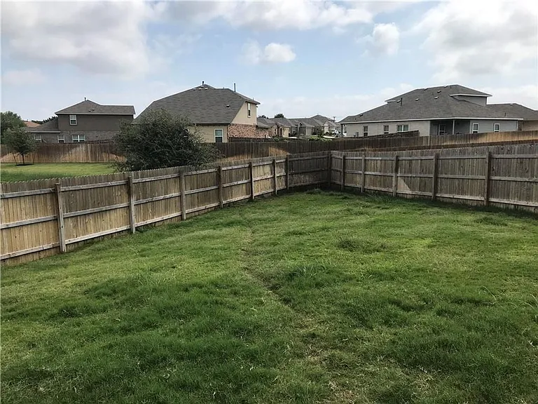 1614 Autumn Sage Ct — Photo 23