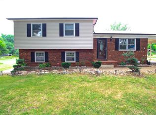 2421 Stonehaven Rd, Kernersville, NC 27284