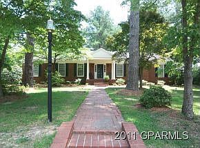 1st image of 213 Dalebrook Cir