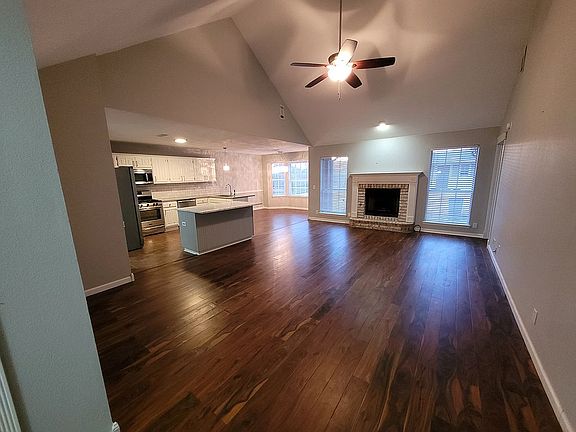 3rd image of 4002 S 198 East Ave
