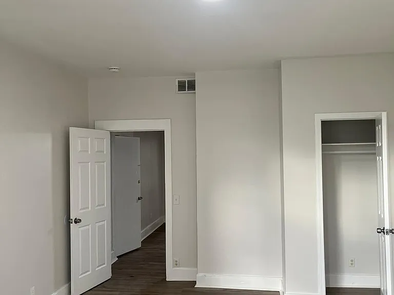11 Worcester Pl #2 — Photo 4
