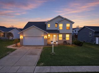 12358 Tippecanoe Pl, Crown Pt, IN 46307