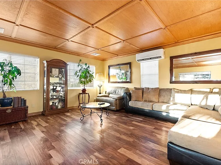 9354 Hillrose St — Photo 14