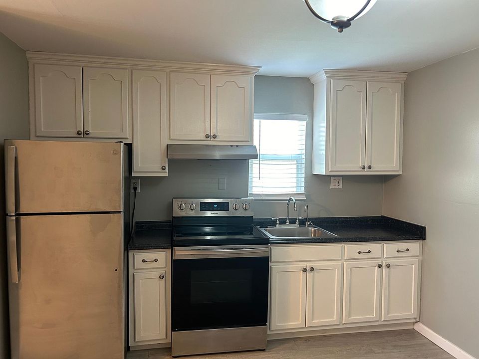 1st image of 577 N Britton Ave #1