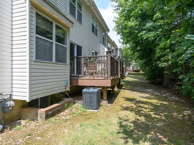 97 Heron Ct — Photo 31