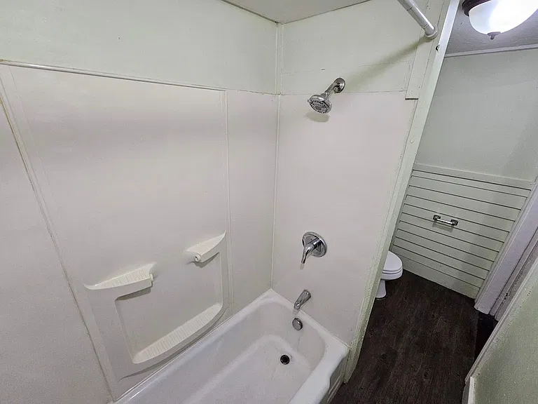 1297 Elm St #17 — Photo 11