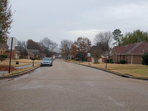 5th image of 7885 Tankerston Dr
