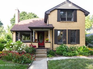 624 S 3rd St, Dundee, IL 60118