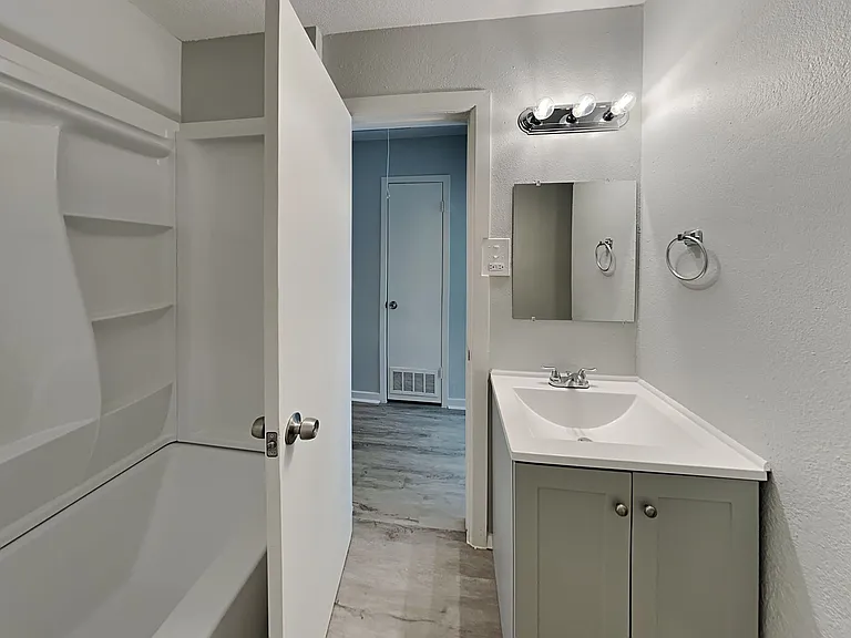 2138 Onetta Dr — Photo 6