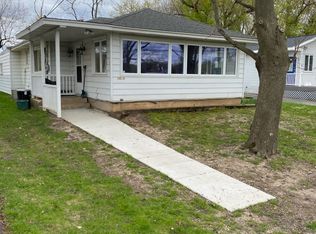 1013 River Terrace Dr, Johnsburg, IL