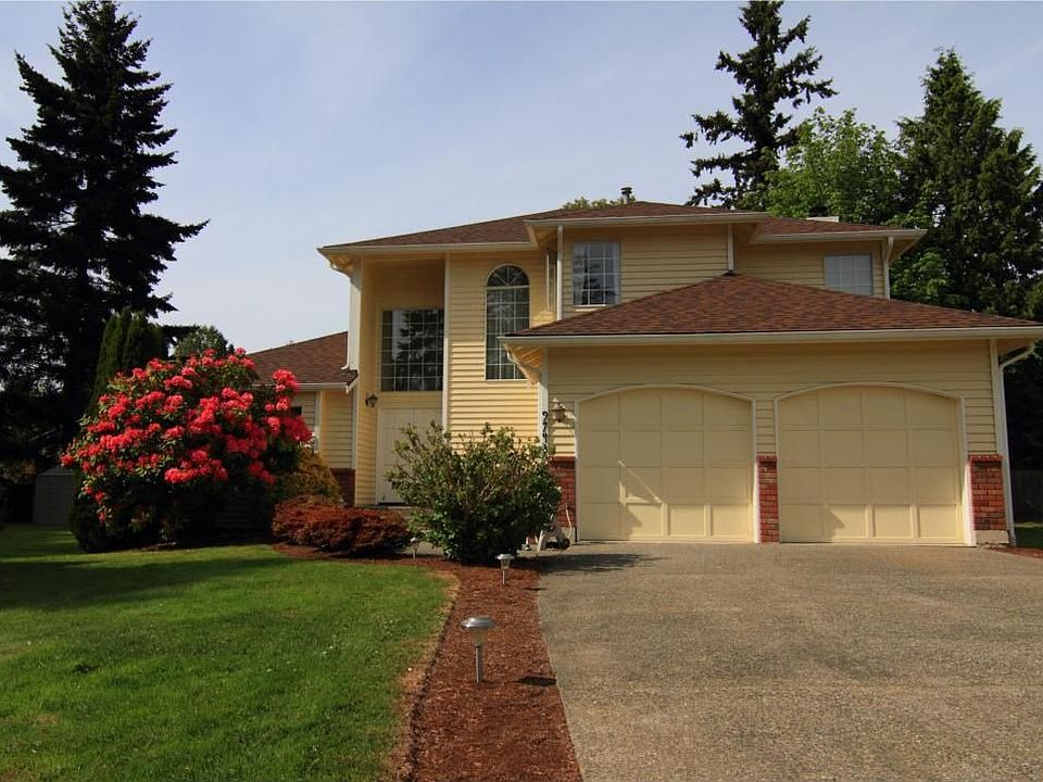 1st image of 9743 128th Ave NE