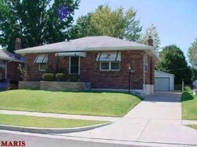 5021 Kain Dr, Saint Louis, MO, 63119
