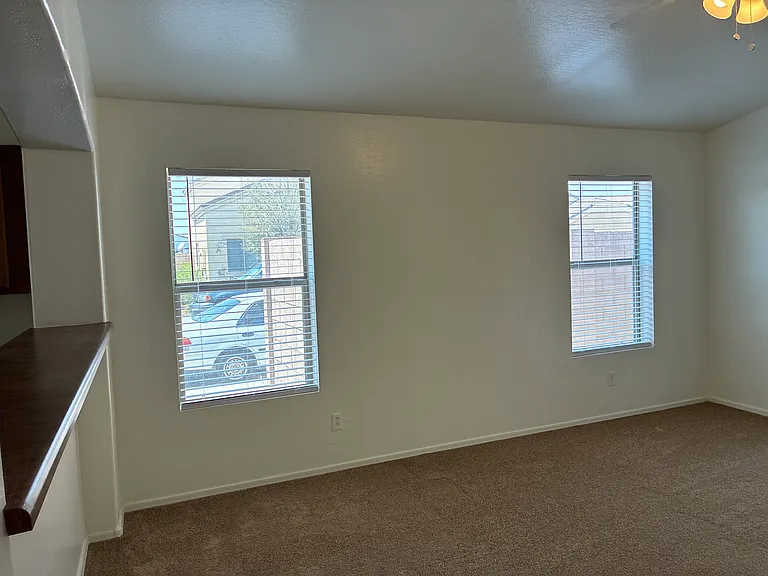 24032 W Pecan Rd — Photo 10